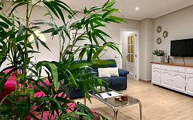 Apartamento Castilla 30 - Parking Publico Gratuito